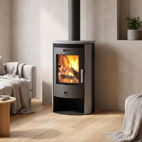 NYBORG 4.0 GTS Kaminofen im Wohnzimmer